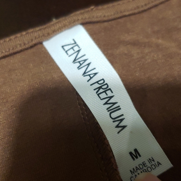 ♥️New boutique basic tunic tank - Picture 9 of 10